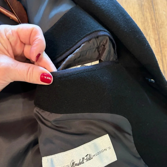 Hugo Boss Men’s De Tomaso 100% Virgin Wool Coat in Black, size 42L - Picture 5 of 16